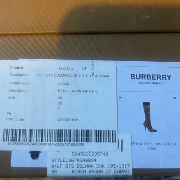 BURBERRY Square-toe sock boots knitted with our Exaggerated Check - Picture 8 of 9